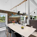 Falki - 320m From The Sea By Interhome *
