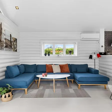 Falki - 320m From The Sea By Interhome