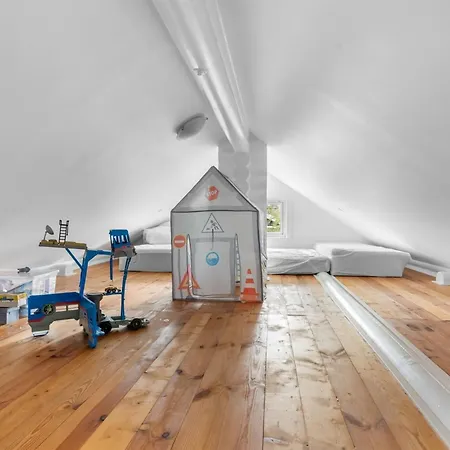 Falki - 320m From The Sea By Interhome *