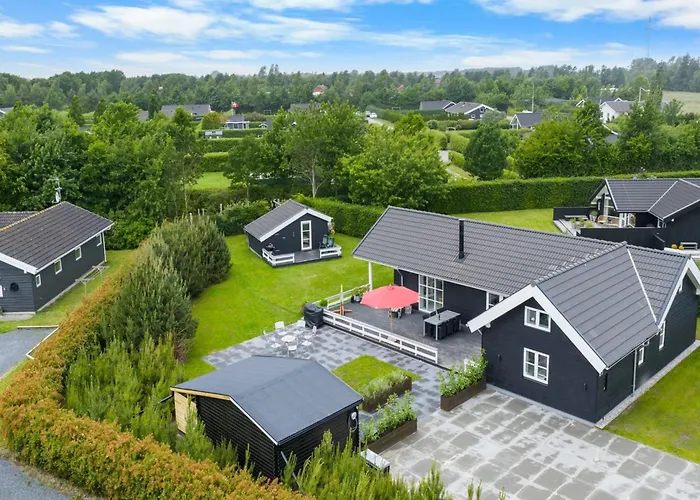 Falki - 320m From The Sea By Interhome Semesterbostad